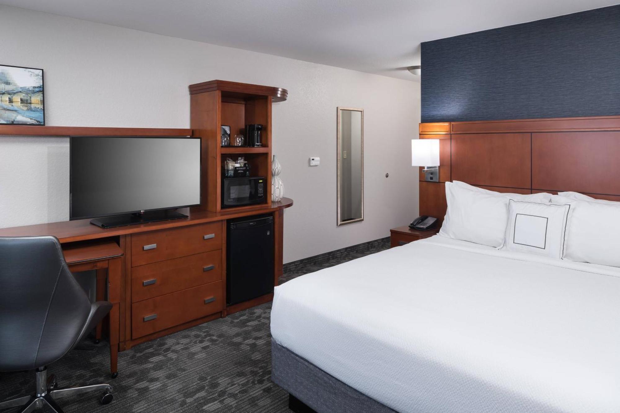 Courtyard By Marriott Austin Parmer Tech Ridge Extérieur photo